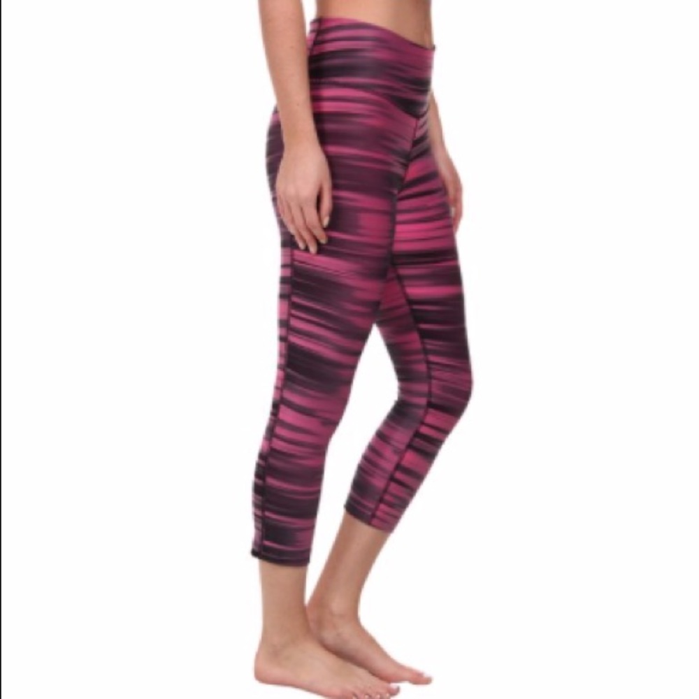 💗Nike Dri-Fit One Legend Capri